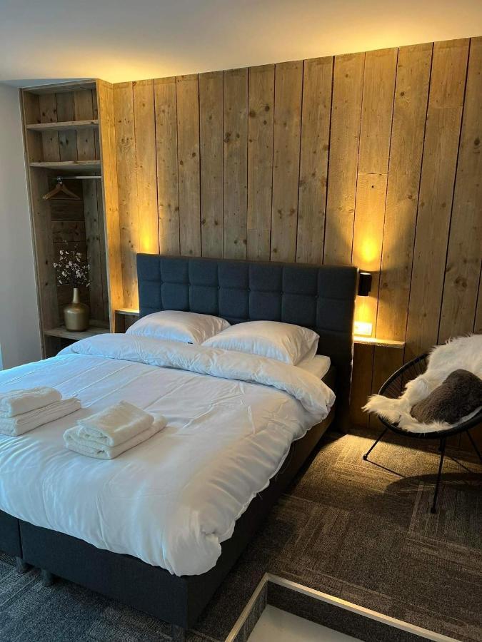 Prachtige Kamer In Centrum Brugge Met Badkamer ! Exteriör bild