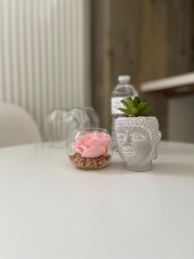 Prachtige Kamer In Centrum Brugge Met Badkamer ! Exteriör bild
