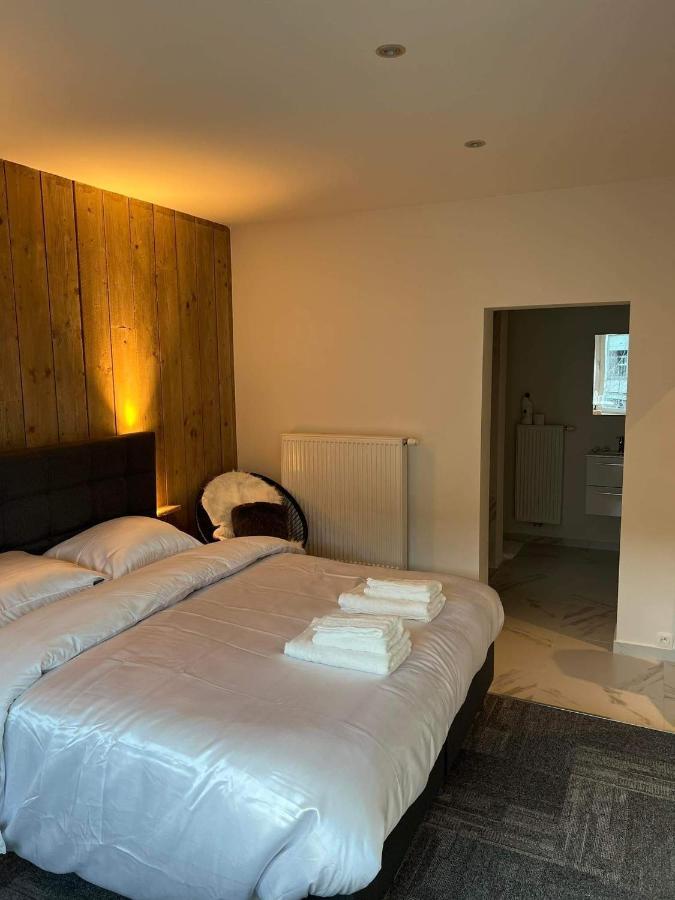 Prachtige Kamer In Centrum Brugge Met Badkamer ! Exteriör bild