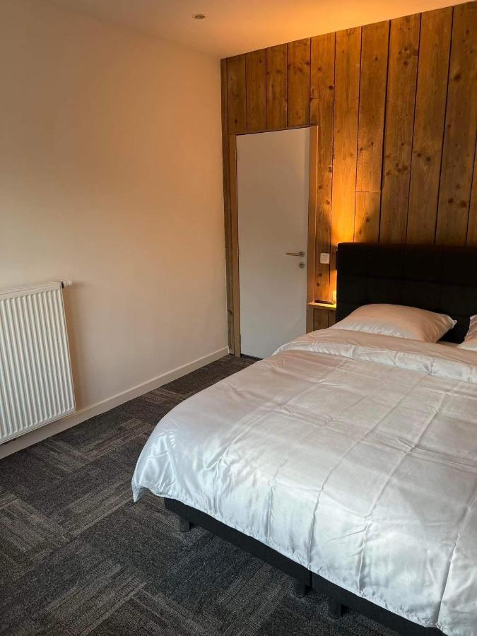 Prachtige Kamer In Centrum Brugge Met Badkamer ! Exteriör bild