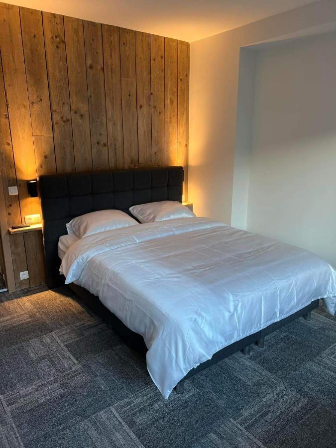 Prachtige Kamer In Centrum Brugge Met Badkamer ! Exteriör bild